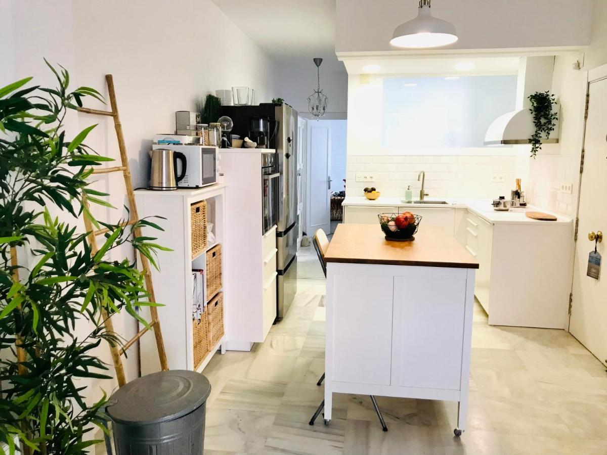 Centro Malaga Apartment Bagian luar foto